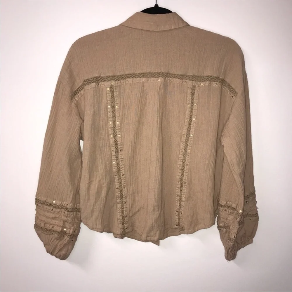 Free People Summer Star Crinkled Brown Lace-Trim Blouse size S
